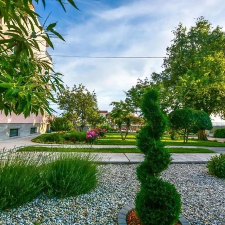 Apartment In Zaton Zaton (Zadar)
